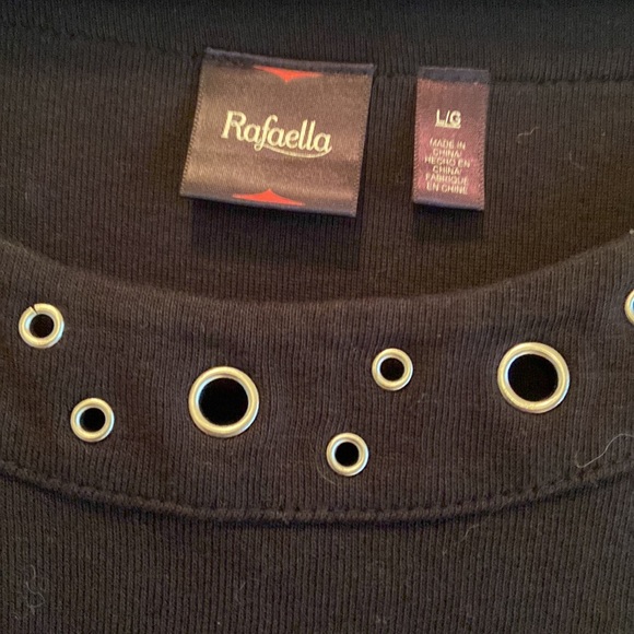 RAFAELA t-shirt knit MIDI Dress with embellished neckline. - Picture 2 of 4